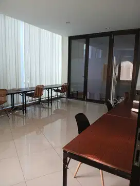Disewakan Kantor Murah  di Wahid Hasyim Jakarta Pusat Lokasi Strategis