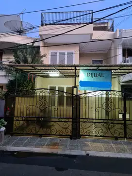 Rumah Minimalis lebar jalan 3 mobil janur elok kelapa gading