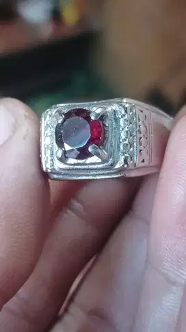 Batu red garnet srilanka