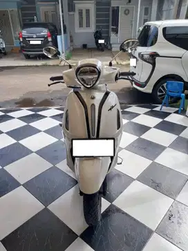 Jual Yamaha Grand Filano