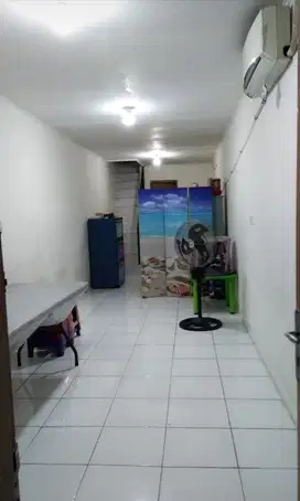 Dijual rumah di Pademangan Timur