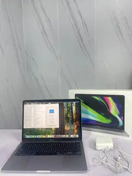 Macbook Pro M1 8/256 Original, Mulus & Lengkap