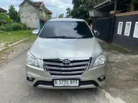 Toyota Kijang Innova G 2.0 AT 2014