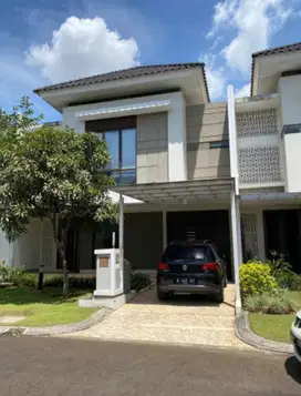 Termurah  Di bawah njop  Rumah baru lux summarecon bandung