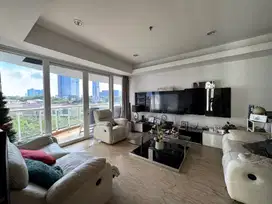 Royale Springhill 3 bedroom