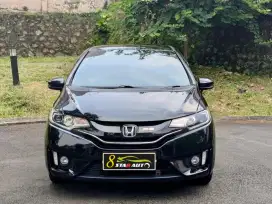 Honda jazz RS 1.5 AT 2014 Tangan pertama