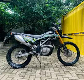 Kawasaki klx 150 bf