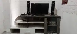 Dijual Meja + TV Polytron