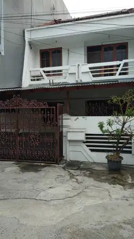 Dijual Rumah muara karang  Uk 6x20  Hadap selatan Harga 3,6M nego