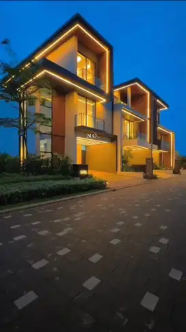 Rumah mewah dengan Lift Pribadi Hanam Shilla Sawangan Depok DP 0