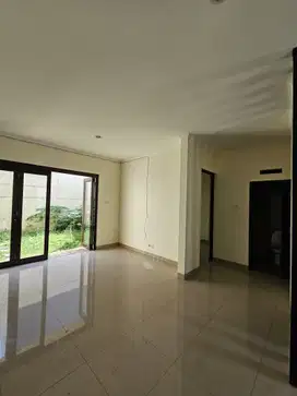 Dijual cepat rumah dekat Taman dekat Satpam di Cluster Arana Harapan I