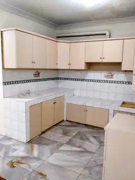 DISEWAKAN RUMAH MUARA KARANG JAKARTA UTARA
