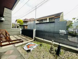 Rumah Siap Huni fi Sayap Buah Batu