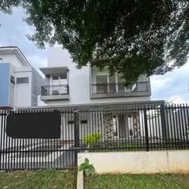 Dijual rumah luas cluster beverly, sentul city