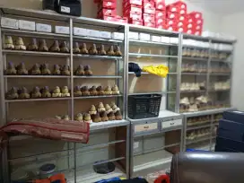 Dijual Etalase Rak Bekas Usaha Borongan 3 Etalase Harga 4 Juta
