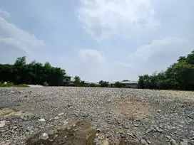 JUAL TANAH PINGGIR JALAN STRATEGIS DEKAT PINTU TOL CIKARANG BARAT