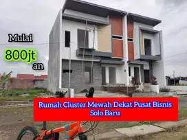 INI LHO RUMAH DUA LANTAI DEKAT PUSAT BISNIS SOLO BARU CUMA 800JT AN