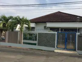 Dijual Rumah Lokasi Strategis di Jl. Larasati Semarang