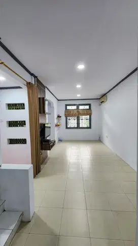 jual rumah Daan mogot Baru Cluster kintamani