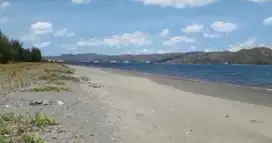 Tanah pinggir pantai cemare Lombok barat