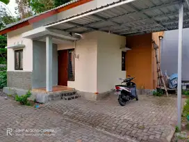 Dijual rumah di dekat pasar gentan jl kaliurang