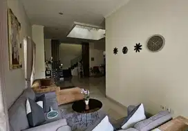 Dijual Rumah 2 lantai Banjar Wijaya Tangerang