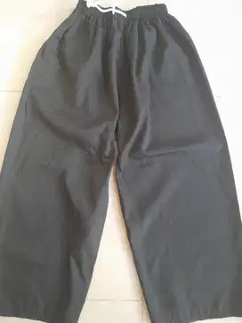 Celana Panjang Hitam