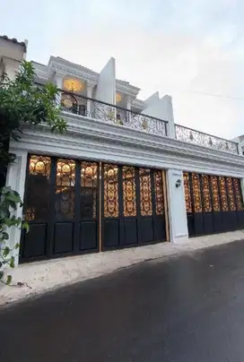 Dijual Rumah Eropa Classic di Jati Padang Pasar Minggu Jaksel