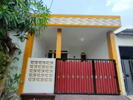 DI JUAL RUMAH SIAP HUNI BEBAS BANJIR LOKASI BEKASI TIMUR REGENCY