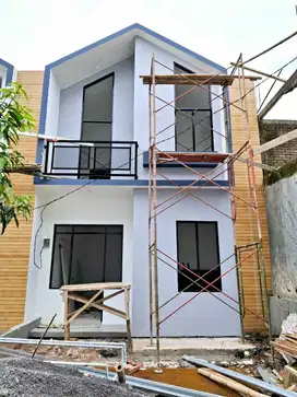 RUMAH MURAH 2 LANTAI CLUSTER CALISTHA CITYLIGHT CILENGKRANG UJUNGBERUG