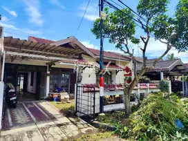 Rumah Hitung Tanah di Perum Araya PBI Blok Depan