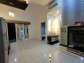 RUMAH SEMI FURNISHED MURAH LT 105 KOTA WISATA CIBUBUR JAKARTA TIMUR