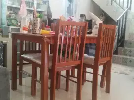 Jual rugi 1 set meja makan