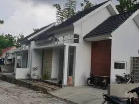 Harga 400 Jtan Bonus AC, Rumah SHM Ready Dekat UMY