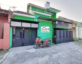 rumah bagus 2 lantai dekat luwes gentan
