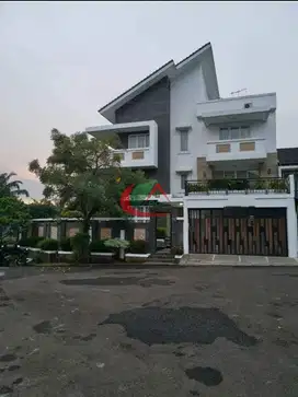 CITRAGRAN, CIBUBUR, MEWAH MODERN,LUX,  KOLAM RENANG, HARGA TERBAIK