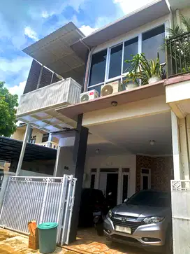 Rumah Minimalis 2 Lantai di Duta Bintaro Siap Huni Semi Furnished