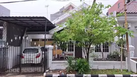 Dijual Cepat Rumah Bagus dan Siap Huni di Klampis Anom