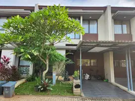 Rumah Cluster Favorite nya Bsd City Lokasi Strategis