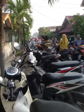 Rumah dijual cocok buat buka usaha warung