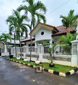 Rumah di Bintaro, Area Paling Strategis Sektor 9
