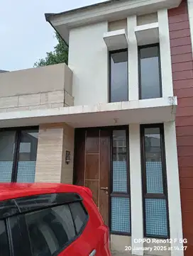 Disewakan rumah 1 lantai sudah sticker kaca, AC 1 Carona Citra Raya