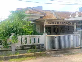 DIJUAL MURAH RUMAH DISEKTOR 6 GADING SERPONG
