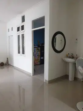 Rumah Hook Cluster Barleria G.serpong Lokasi Super Strategis