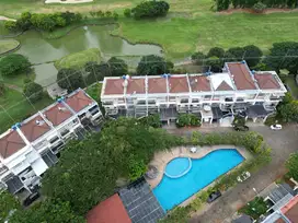 FULL FURNISH DIJUAL CEPAT View GOLF & POOL AT KEMAYORAN JAKARTA PUSAT
