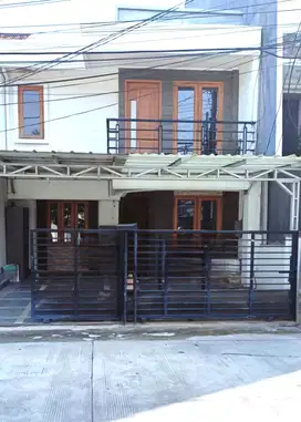 Rumah 6x17 102m type 4kt Kelapa Gading Jakarta Utara