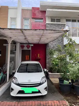 DI JUAL RUMAH Golf Lake Residence Cluster San Lorenzo TANPA AGENT