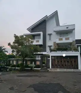 Di Jual Rumah Mewah & Cantik Siap huni di Citra Gran Cibubur
