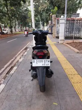 CASH KREDIT DP MINIM 1.500 HONDA BEAT ECO CBS THN 2019 PAJAK IDUP