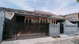 Dikontrakkan rumah di Gading Tutuka 2 Soreang 3 KT 2 KM